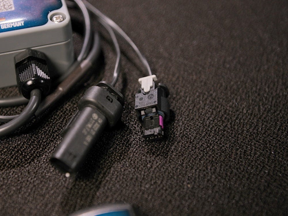 Kies Motorsports 992.1 / 992.2 Porsche Dual Valve Controller for 2020+ 911 Carrera and Turbo (non- GT3) - Image 4